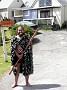 5.31- Un guerrier maori en costume traditionnel